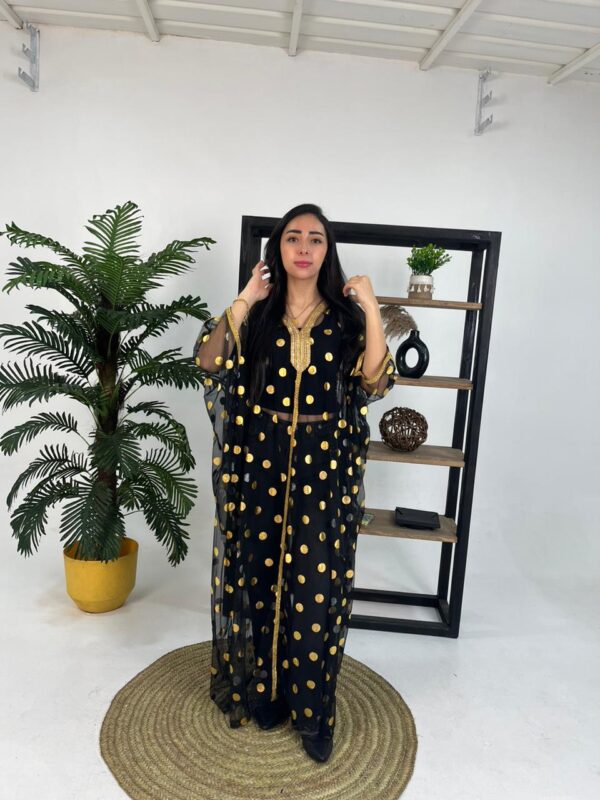 Elegant black tulle abaya - Image 2