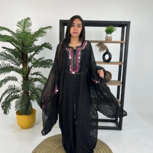 Elegant black abaya , Malas Style