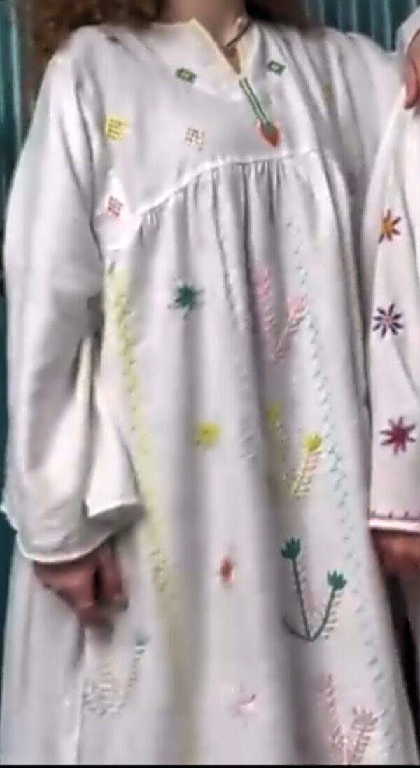 Hand-Embroidered Spanish Linen Abaya by St. Catherine Artisans | Desert Motifs | Free Size up to 3XL - Image 3