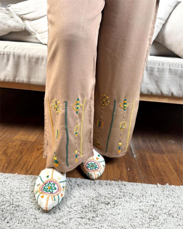 Viscose Moka Pants with Siwa Embroidery size up to Large - Image 3
