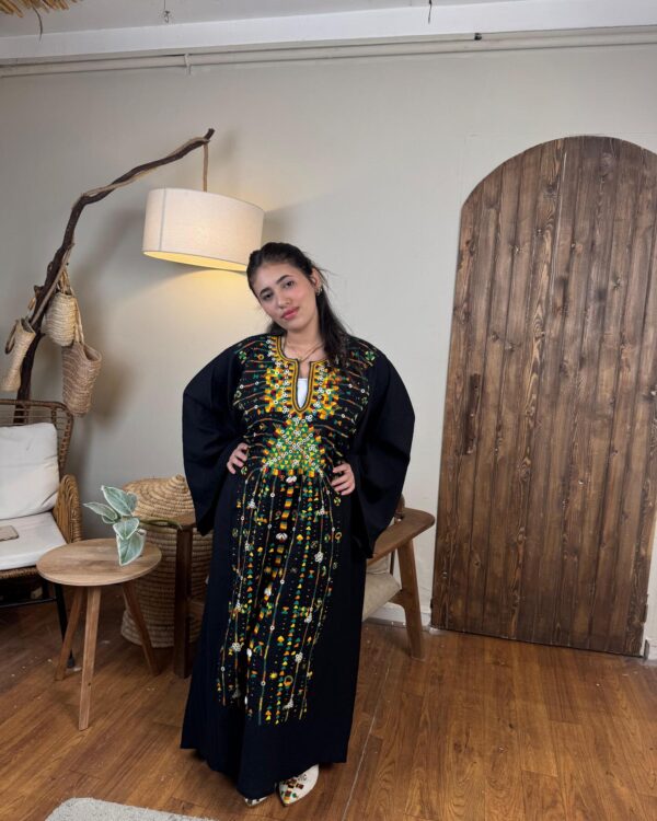 Spanish Linen Abaya Hand-Embroidered from Siwa Free size up to 3XL - Image 4