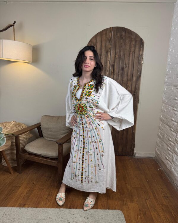 Spanish Linen Abaya Hand-Embroidered from Siwa Free size up to 3XL - Image 5