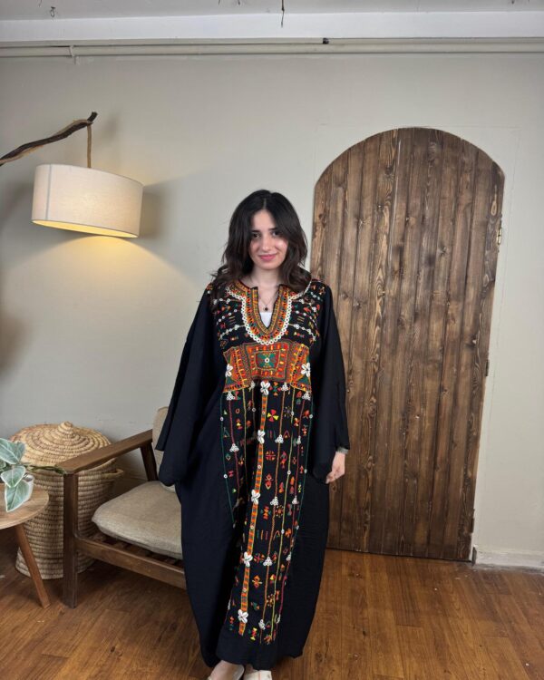 Spanish Linen Abaya Hand-Embroidered from Siwa Free size up to 3XL - Image 3