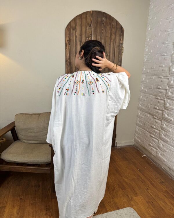 Spanish Linen Abaya Hand-Embroidered from Siwa Free size up to 3XL - Image 4