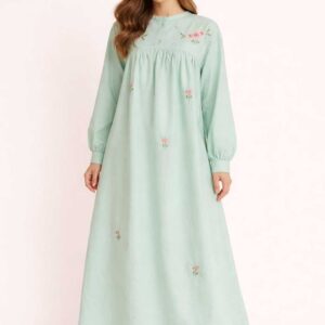 Light Green Hand-Embroidered Cotton Nightgown – Classic Vintage Style – 5XL Long Sleeve